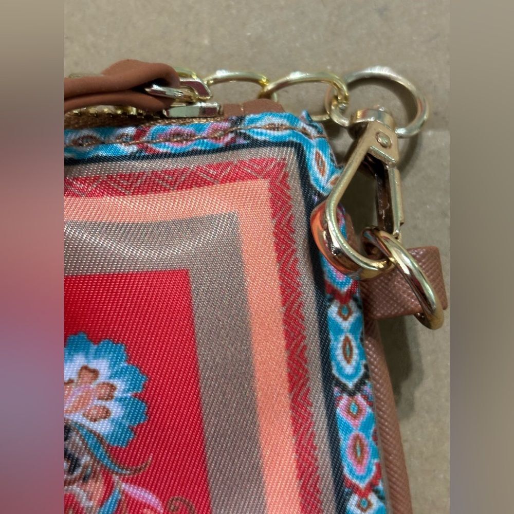 NWT CHICO'S Medallion Boho Crossbody Handbag/Clutch Tassel Zip Removable strap - Picture 7 of 8